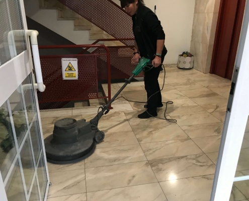 Limpieza de portales3 en cantabria-Factoria integral norte